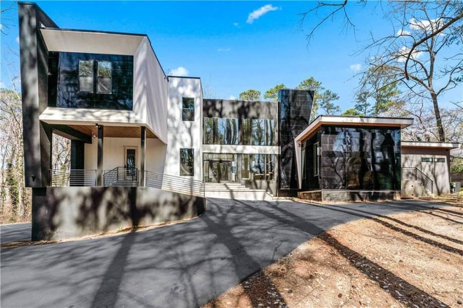 1355 Moores Mill Road Nw 1