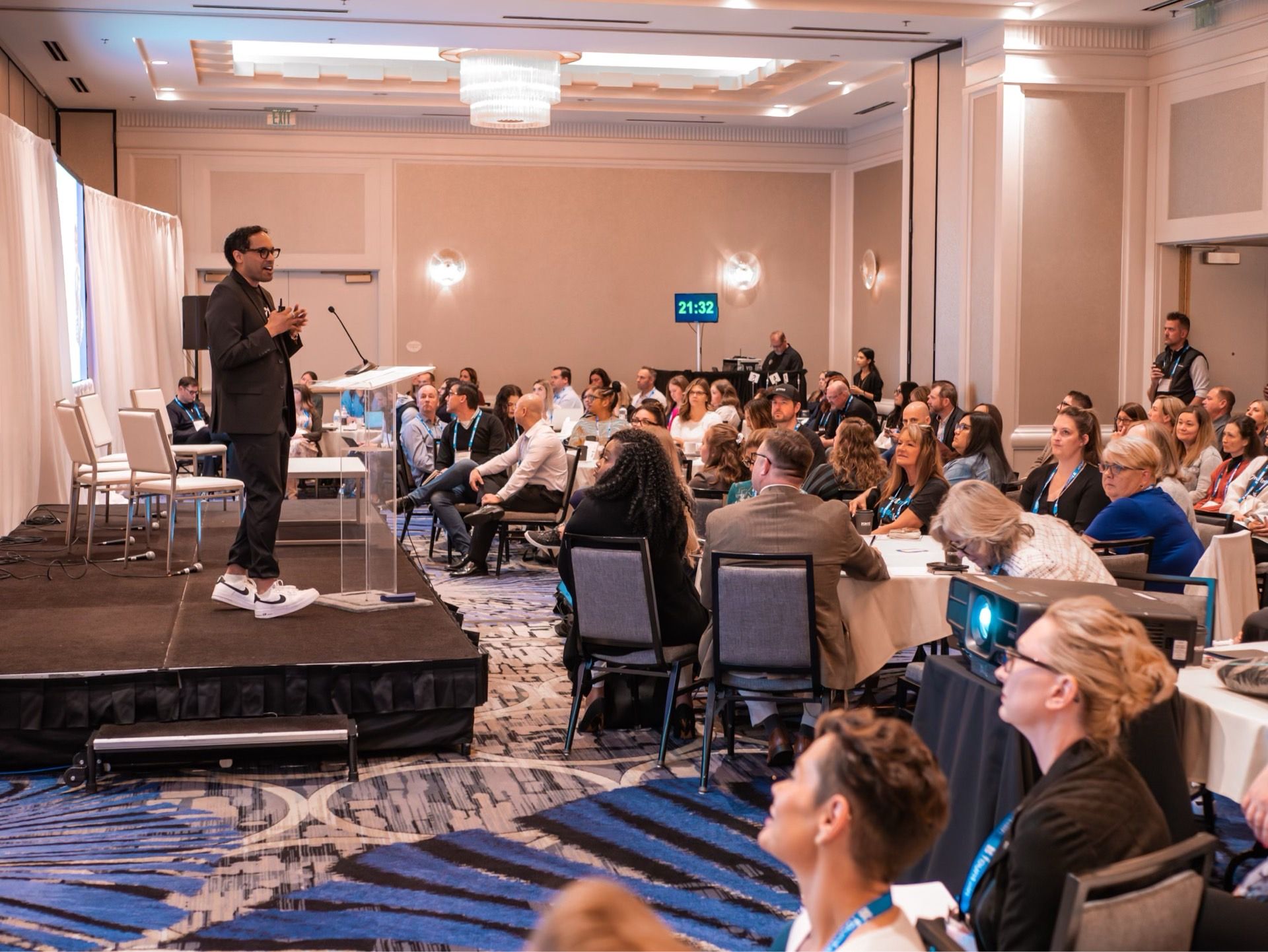 Nick Boyd Delivers Keynote at HR Retail 2023